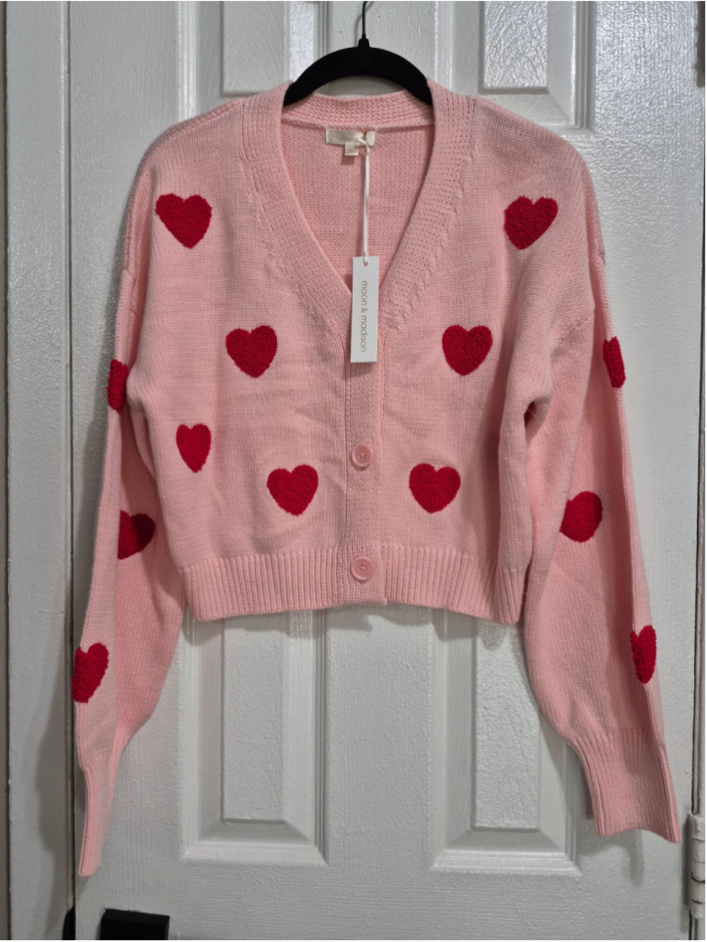 Women's Moon & Madison Heart Print Cardigan Sweater, Size M, Pink and Red